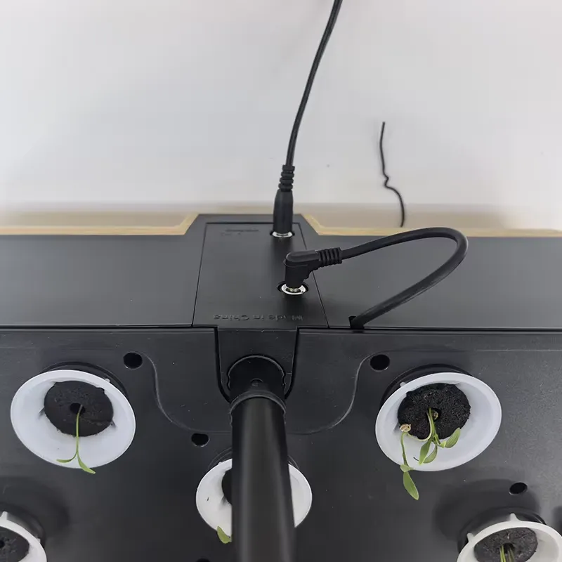 Système de culture hydroponiqu - Indoor Herb Garden Grow Light Smart Kit avis et prix